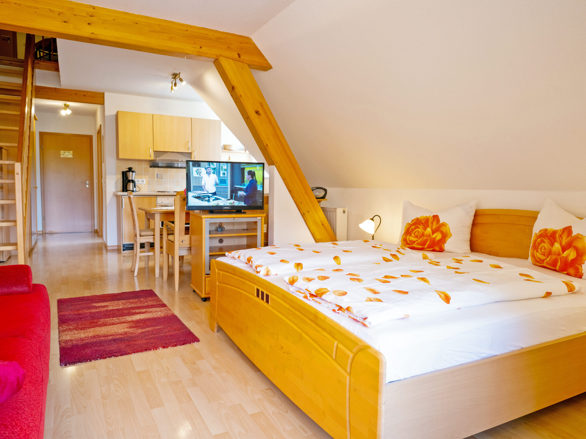 Doppelbett in der Ferienwohnung 1 "Maisonette" im Ferienhaus Zimmermann Zell im Schwarzwald