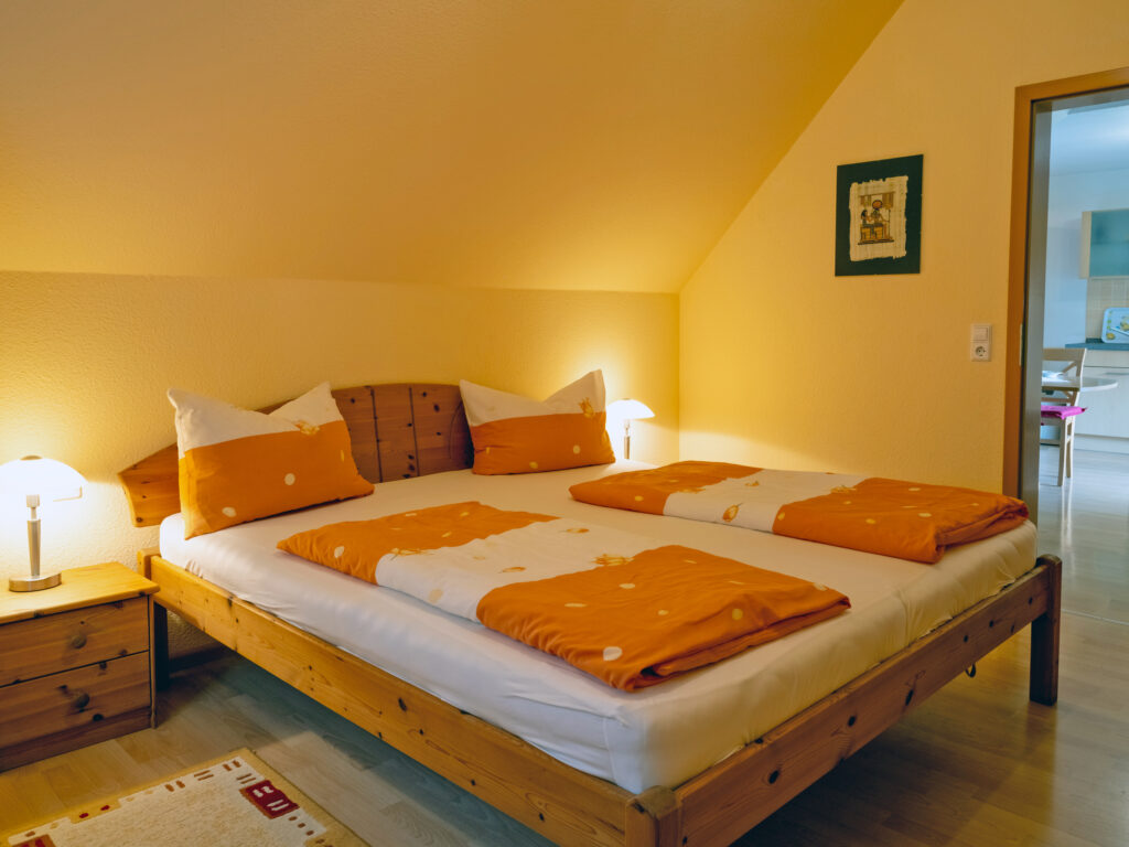 Schlafzimmer in der Ferienwohnung 2 "Waldesruh" im Ferienhaus Zimmermann Zell im Schwarzwald