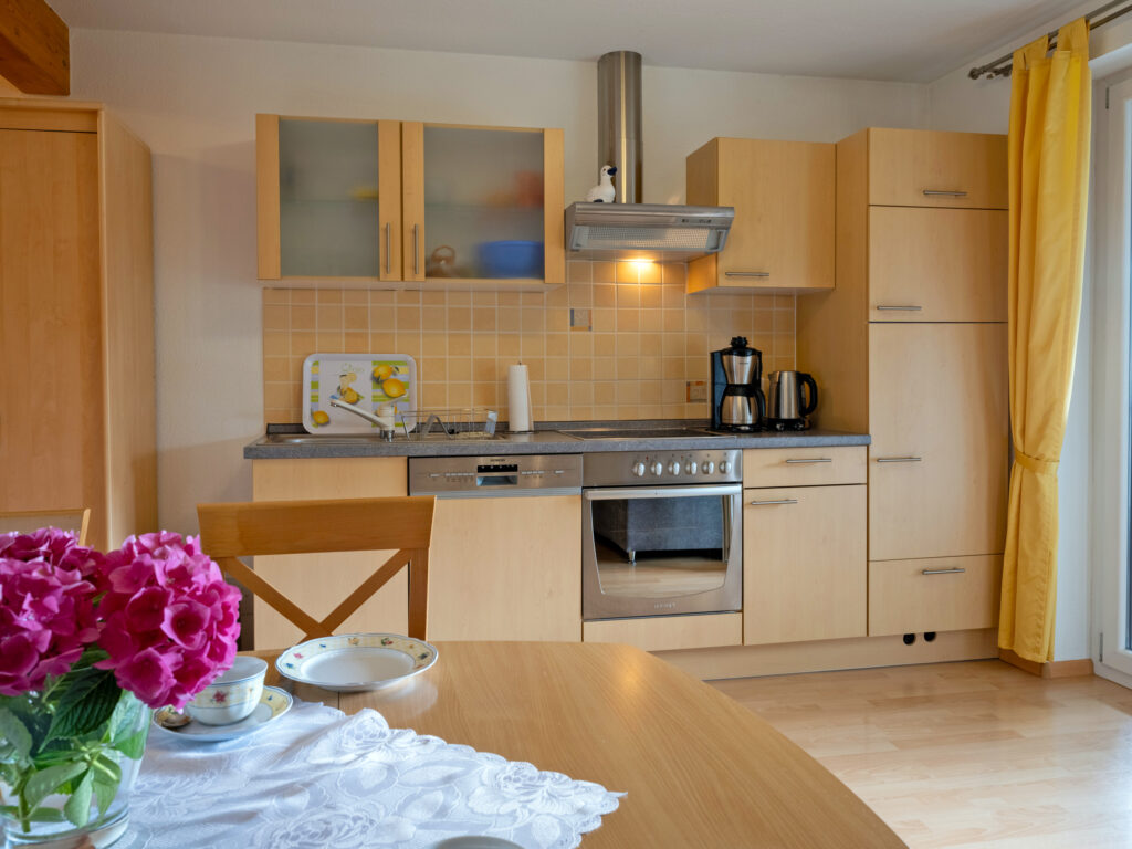 Küche in der Ferienwohnung 2 "Waldesruh" im Ferienhaus Zimmermann Zell im Schwarzwald